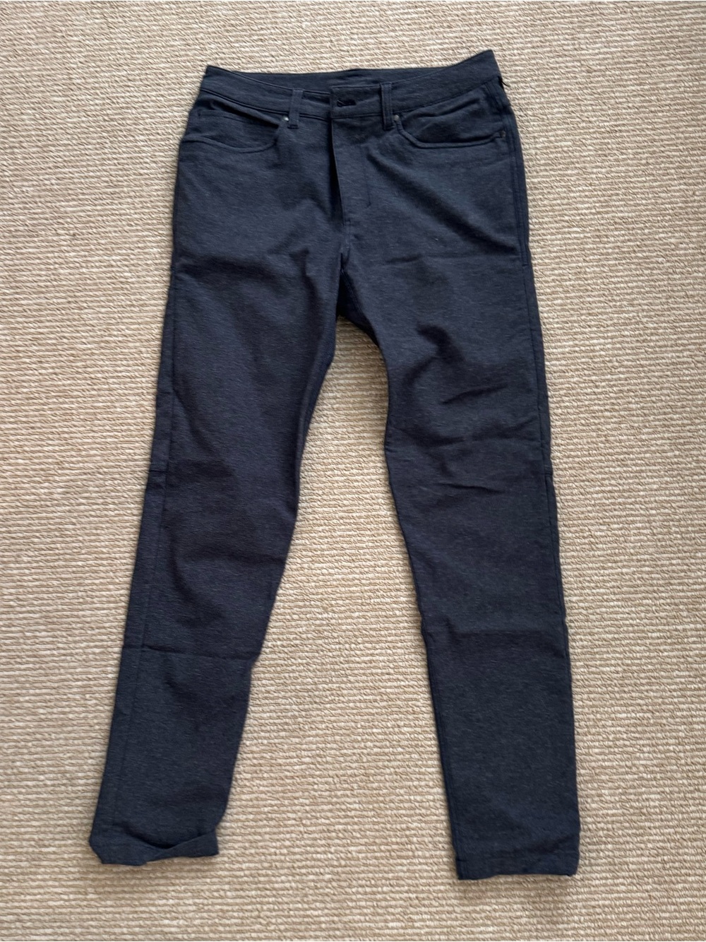 lululemon ABC Classic-Fit Trouser 34L
Stretch Cotton VersaTwill